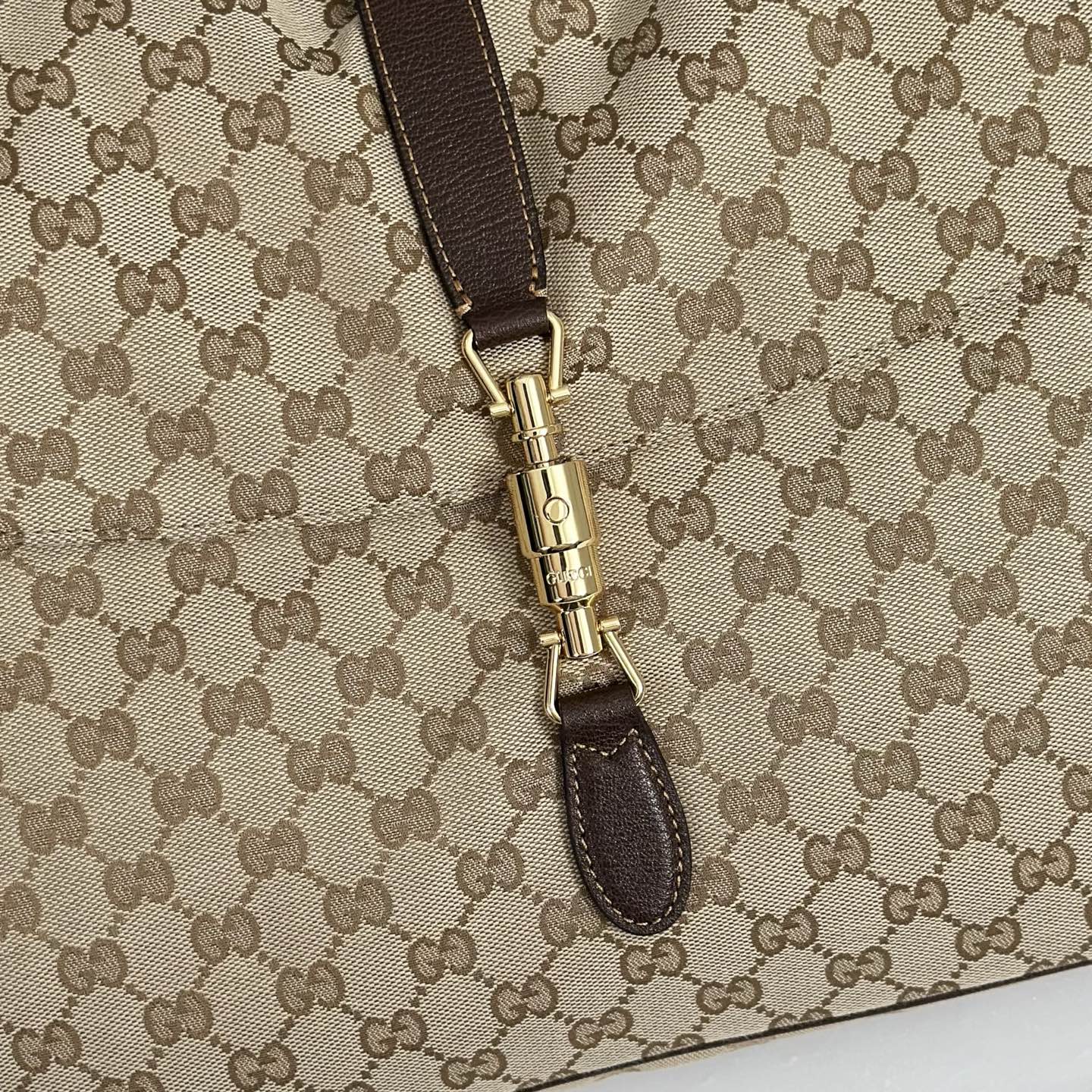 Gvc*1 Jackie Flap Large Crossbody Bag-43*29*5CM