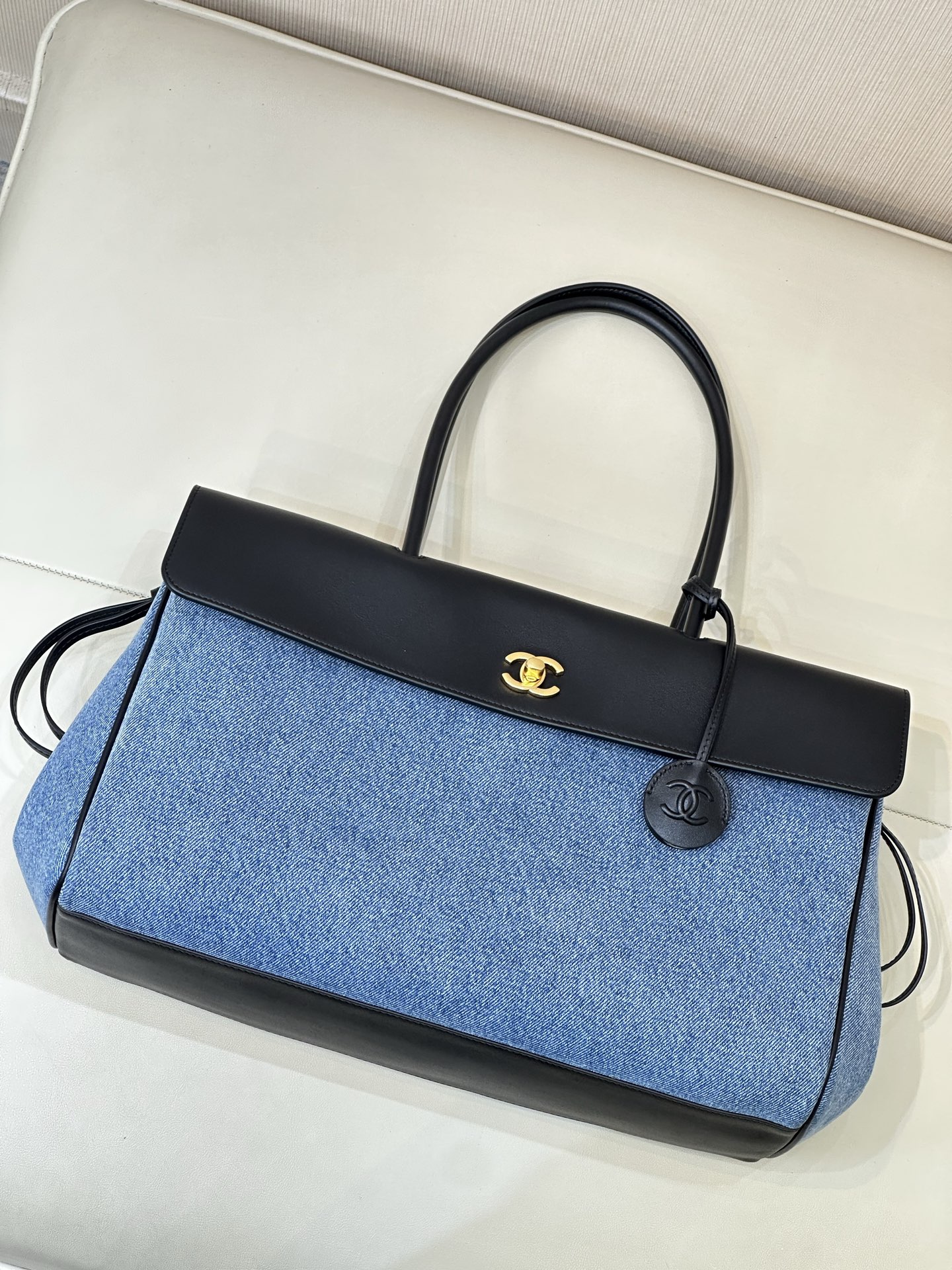 Ch@nel Medium Shopping Bag-38x 22 x 16CM