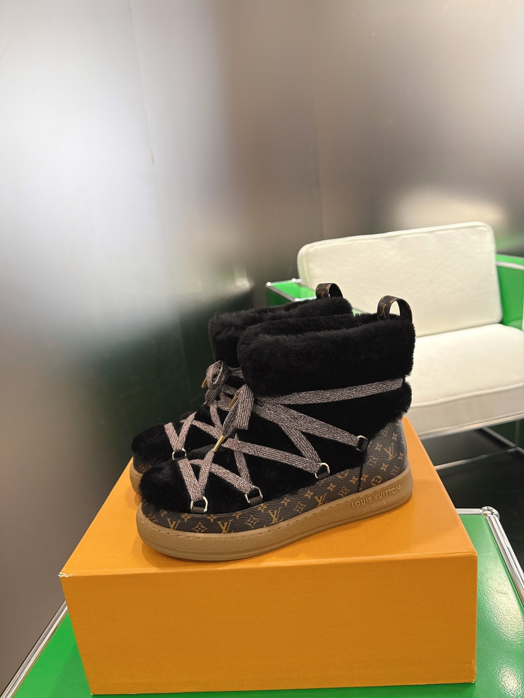 L0vis Vuitt*on LV Cloud Lace-Up Ankle Boot Sneaker