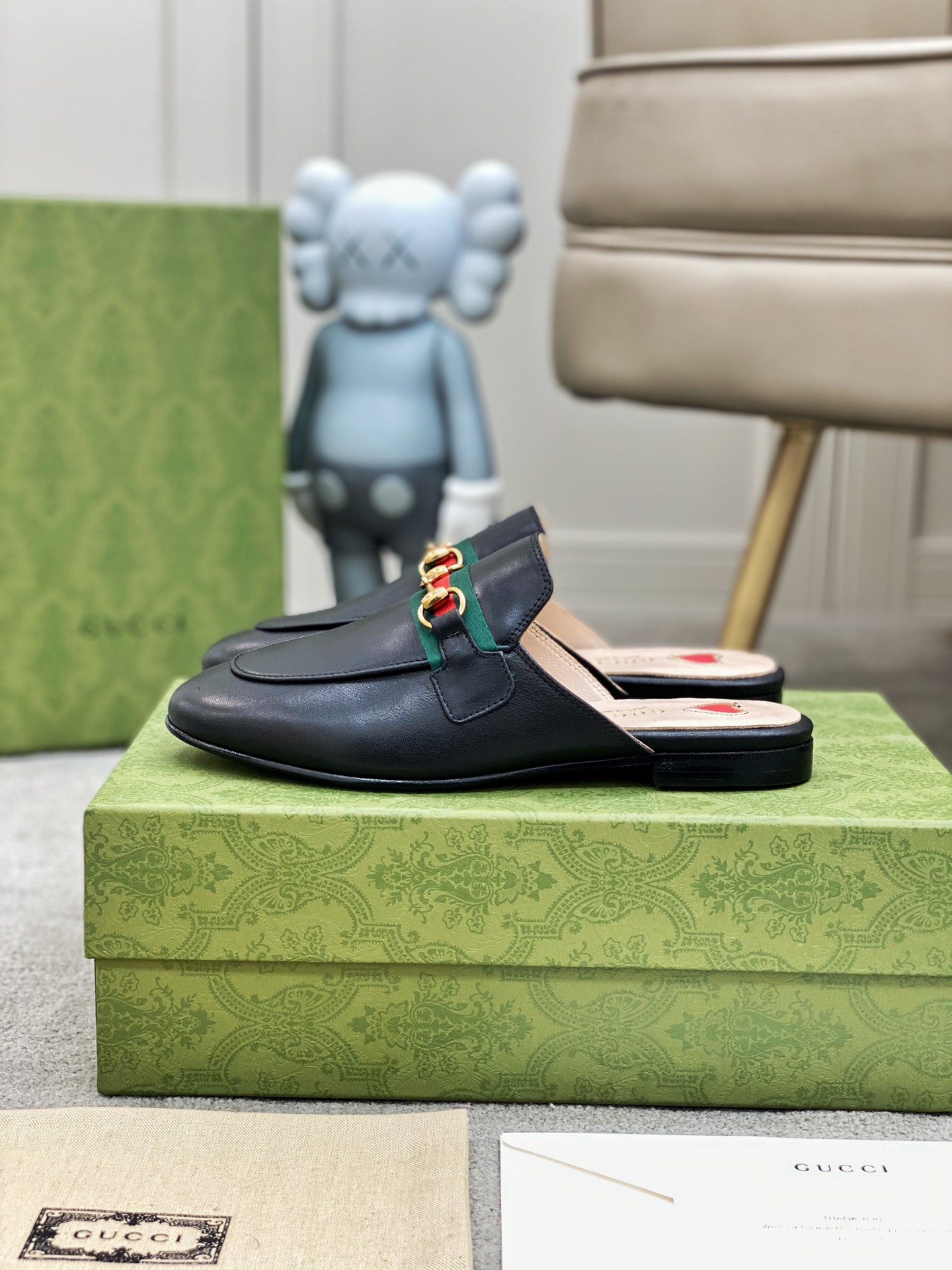 G*u*i loafers