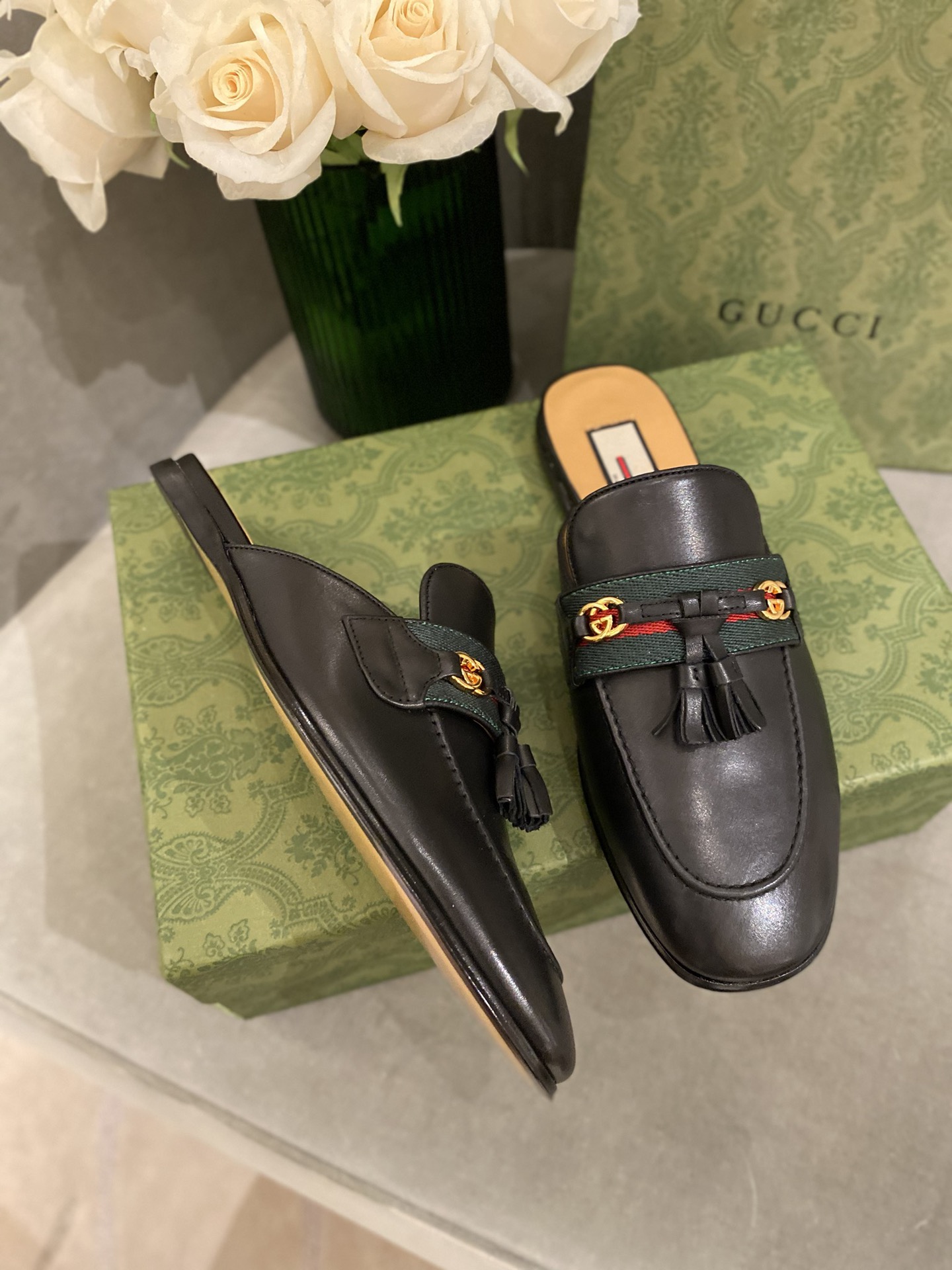 G*u*i loafers