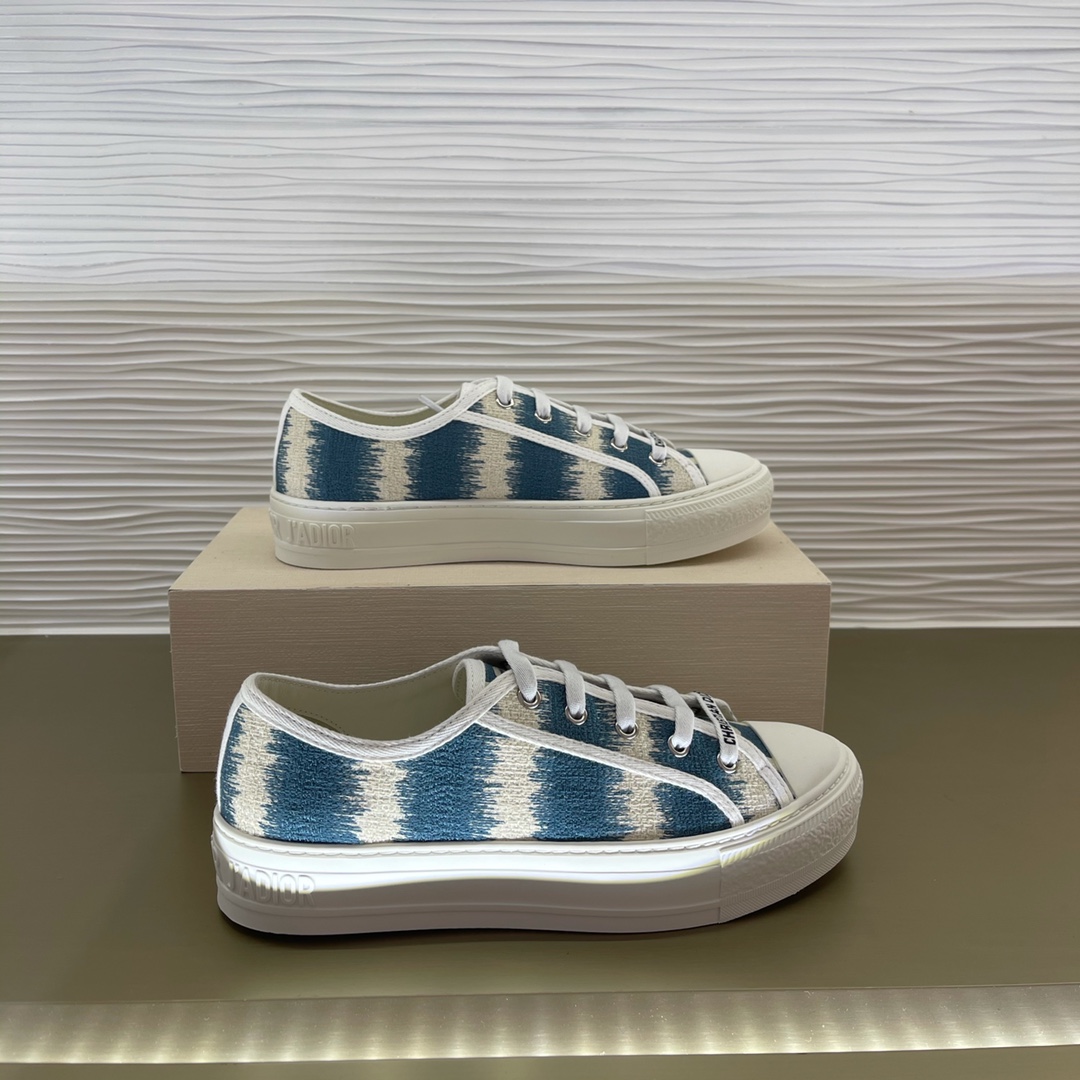 D*or sneakers