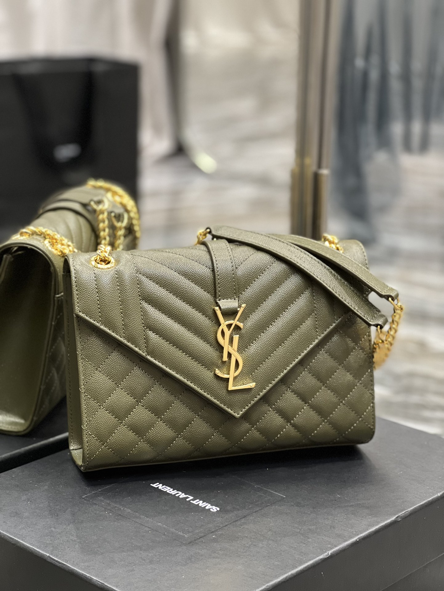 Y*L envelope bag