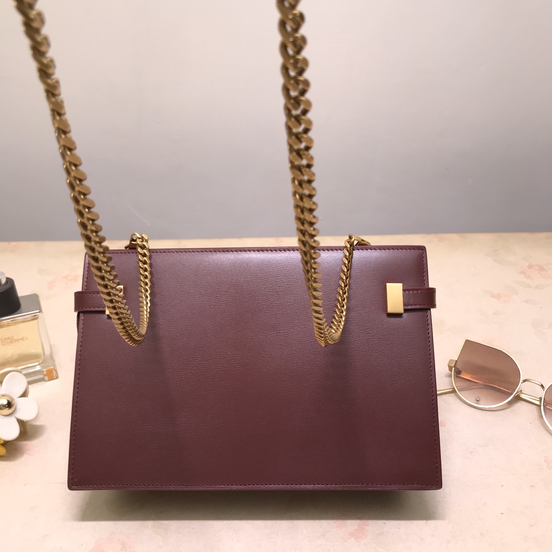 Y*L chain bag-24*16*5cm